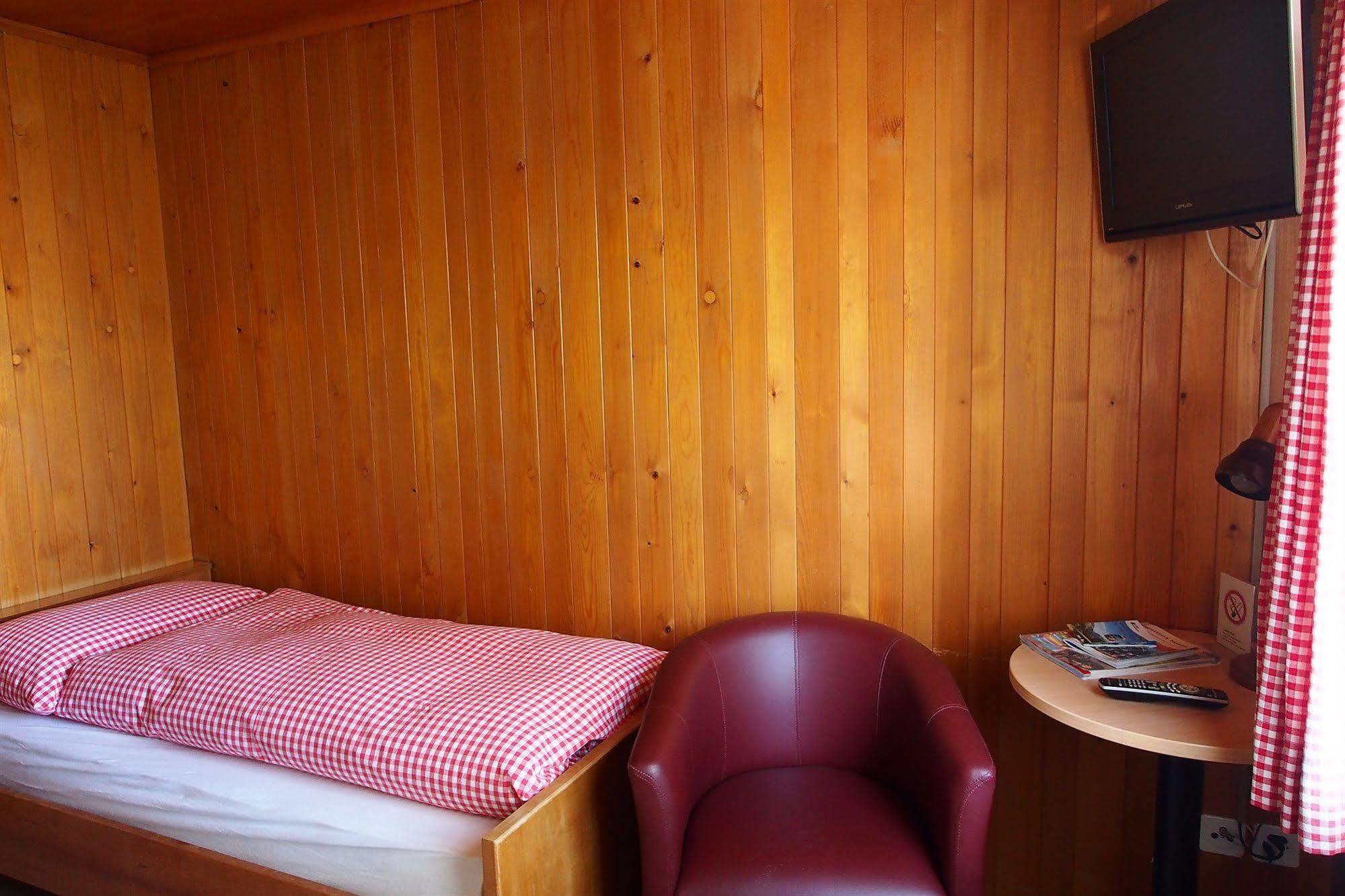 Hotel Simmental Boltigen Ngoại thất bức ảnh